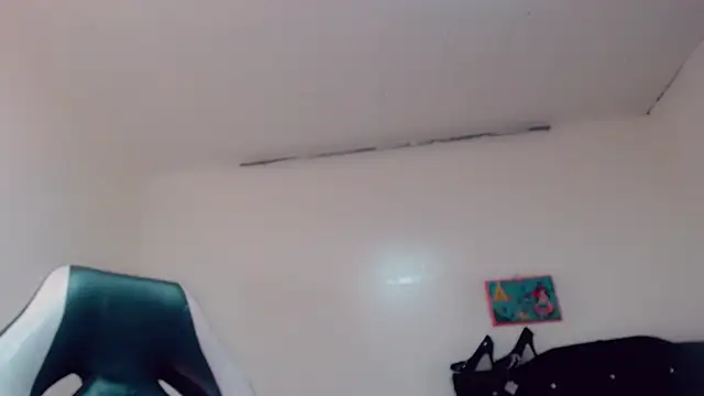 Oriana_braom webcam