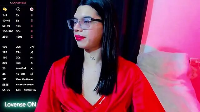 Beverlydoll_ webcam