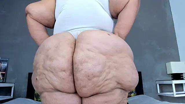 Charlotte_curvy_ webcam