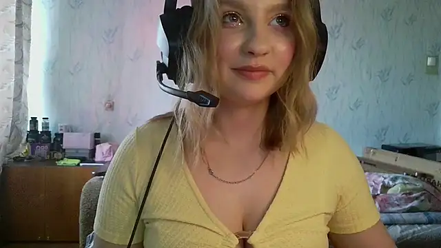 pr_In_cess_ webcam