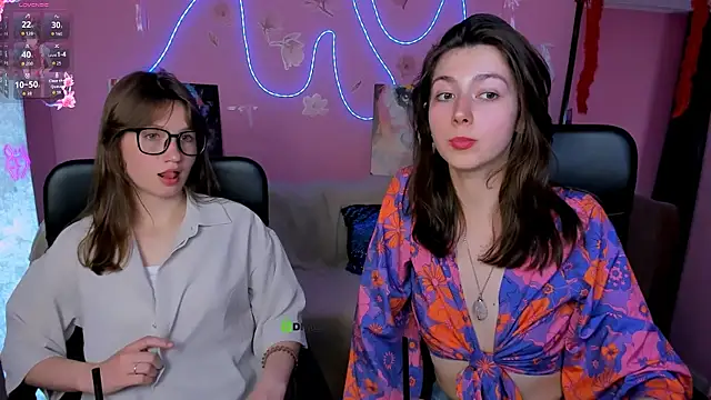 kitniss_dreamy webcam