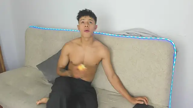 _Alex_Colton webcam