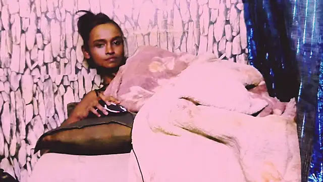 SassyXindian webcam