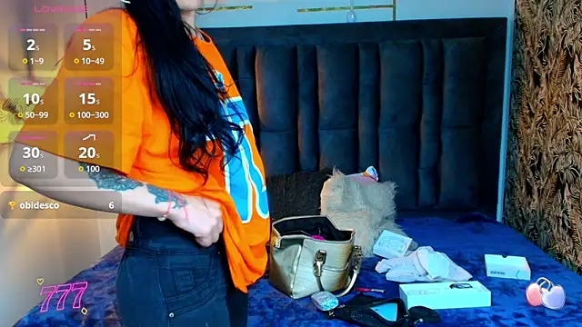 Abril_Fox__ webcam