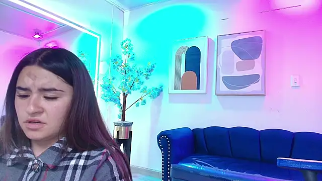Anya_Volke webcam