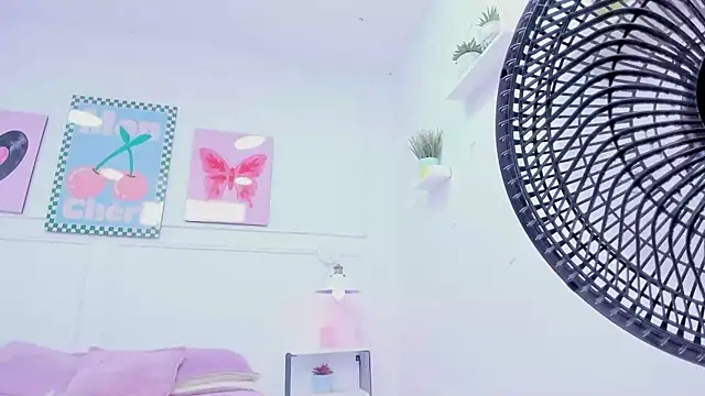 Sharon_Adamss webcam