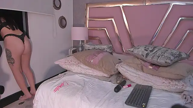 MayWesst webcam