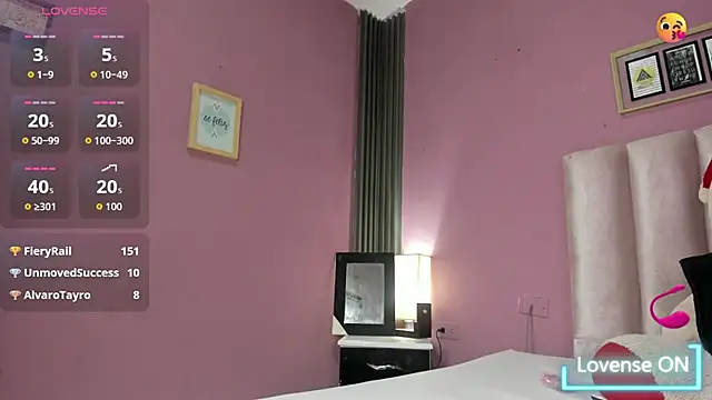 ORIANNA_21 webcam