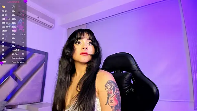 Elena_Tylor webcam