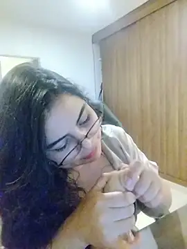 Roxxy_Sade webcam