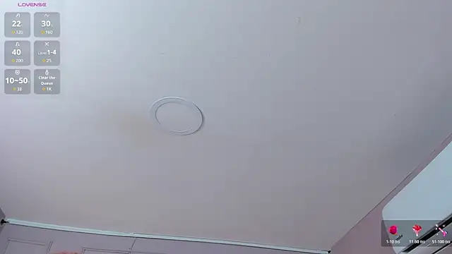 nami_dreams webcam