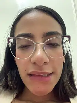 elegant__rouse webcam