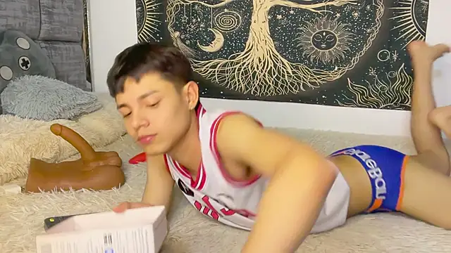 andy_belier23 (M twink) - super show cum