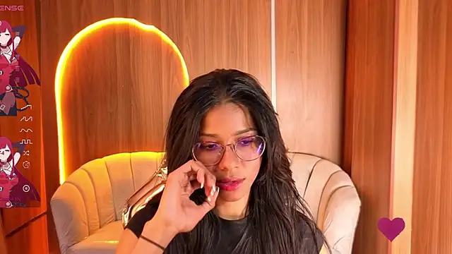 Alina_b_ webcam