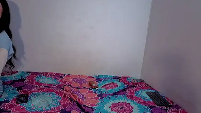 Nikki__uwu webcam