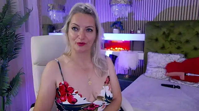 LadyTouch webcam