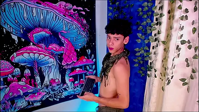 Thedoll_ethan7 webcam