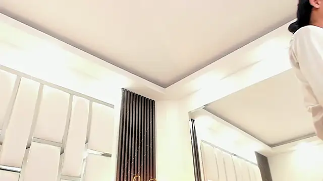 Maia_Clark520 webcam
