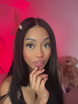 ItsBellaPorch live cam on StripChat