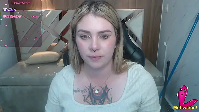 Paula_b_ webcam