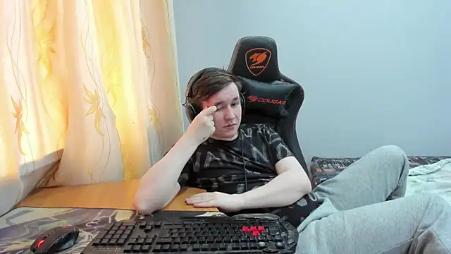 iliaskrislove webcam