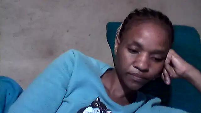 sexybigass31 webcam