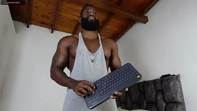 james_musclebbc webcam