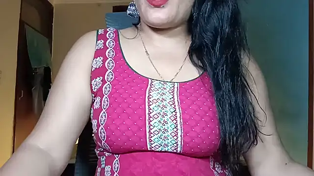 yourdesi_laila_ (F milf) - Hot Shower Show