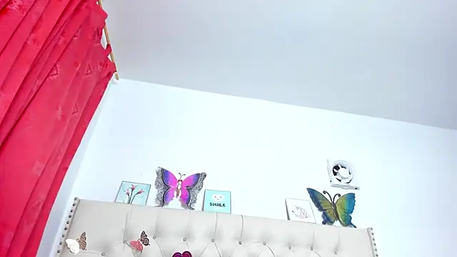 celena_wonder webcam