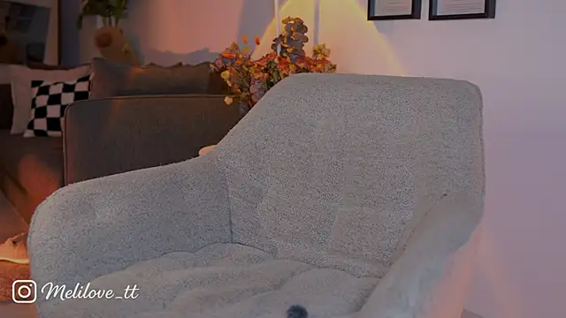 melytaylor_ (F young) - SQUIRT