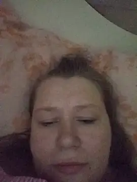 KiraStanton webcam