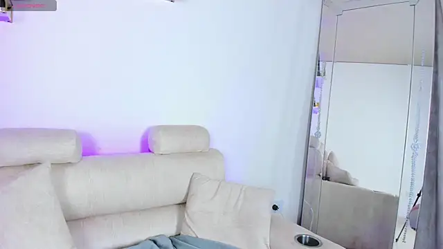 afrodita_rouss1 webcam