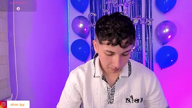 OLIVER_K webcam
