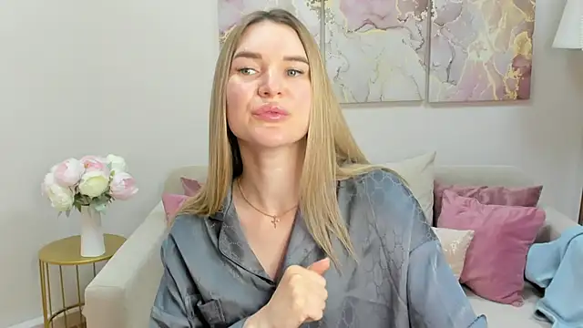 RoxyReignn webcam