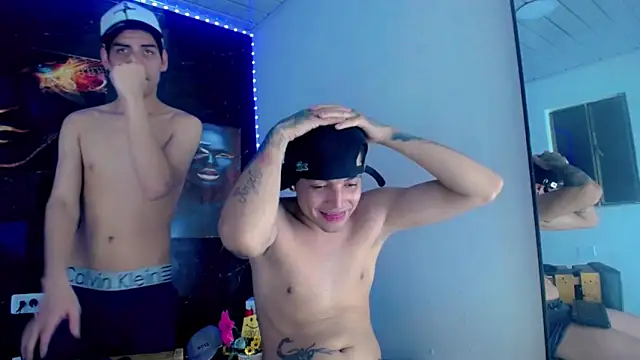 TheShamefulBoys webcam