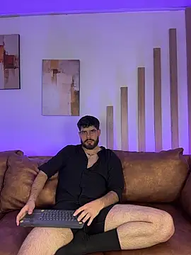 DomBoy_ live sex cam
