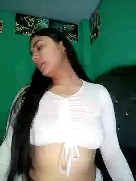 Watch Nahiara_velez live on EroticFlix - High definition streams