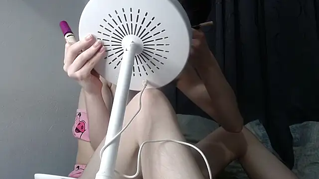 Fantasy-Dreams live cam on StripChat