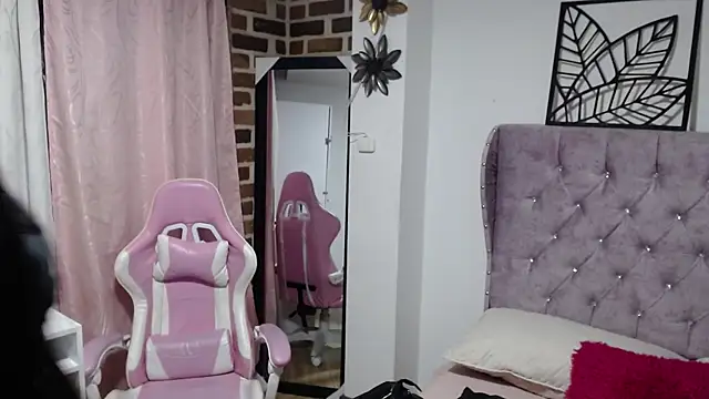 Dulce_Mariie webcam