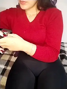 EvelisePetroviich webcam