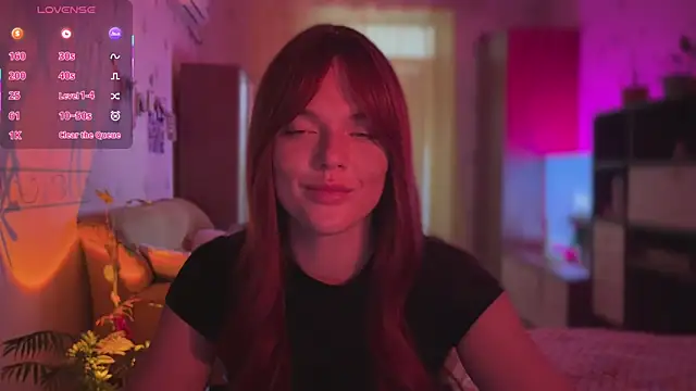 CherryRed_Girl webcam