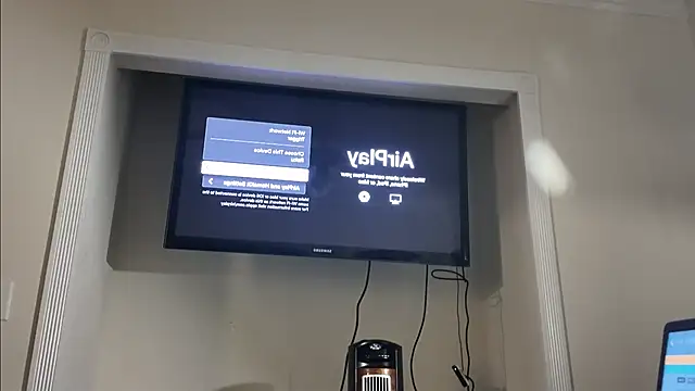 Watch Triggerhappycj100 live on EroticFlix - High definition streams