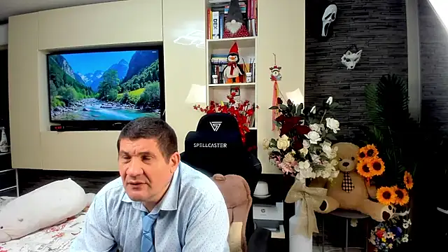 SpartacusDaddy48 webcam
