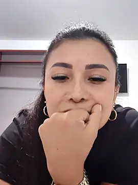 mia_mancinii webcam