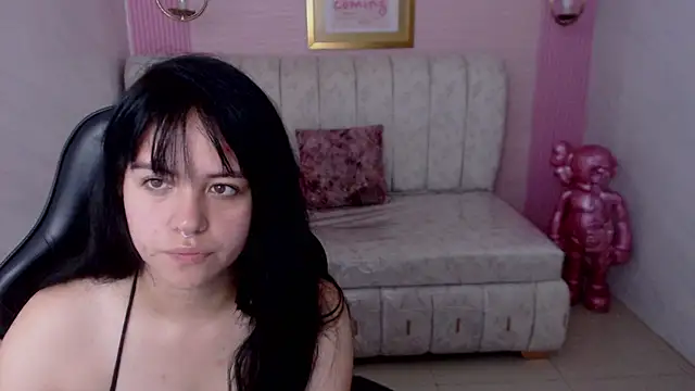 sarita_09_s webcam