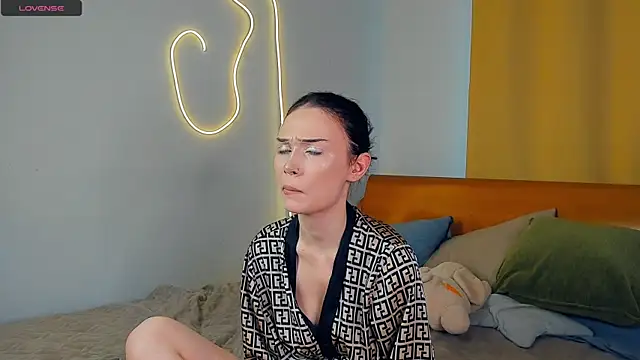 LynnCiprian webcam