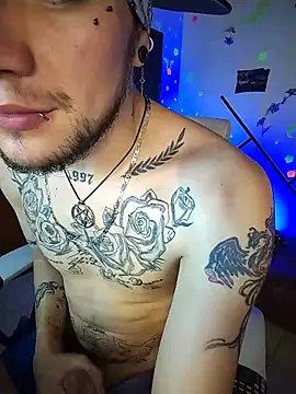 FonixXBelialX webcam