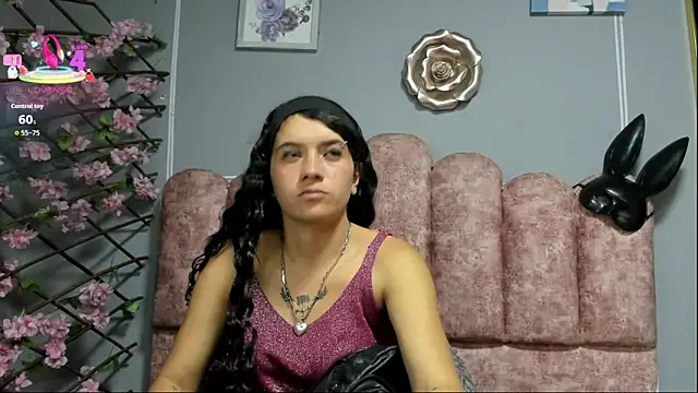 Sharlotshh webcam