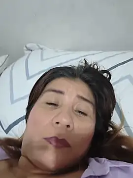 fire_mommy webcam