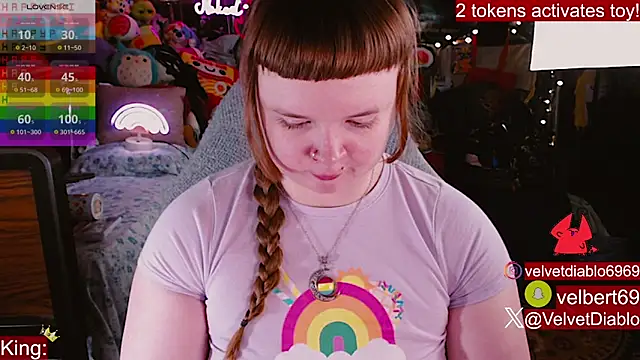 VelvetDiablo live cam